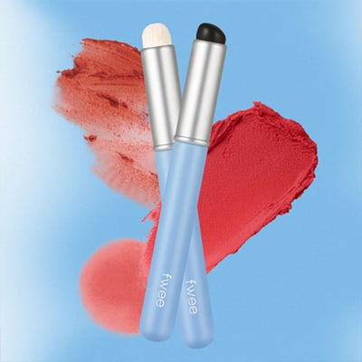 Fingerlike Lip Brush 2 Types (Brush/Silicone)